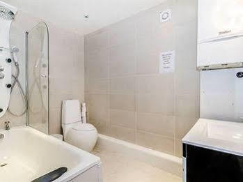 Windsor Holiday Apartments London Exteriör bild